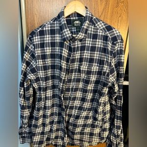 Roots White & Blue Flannel